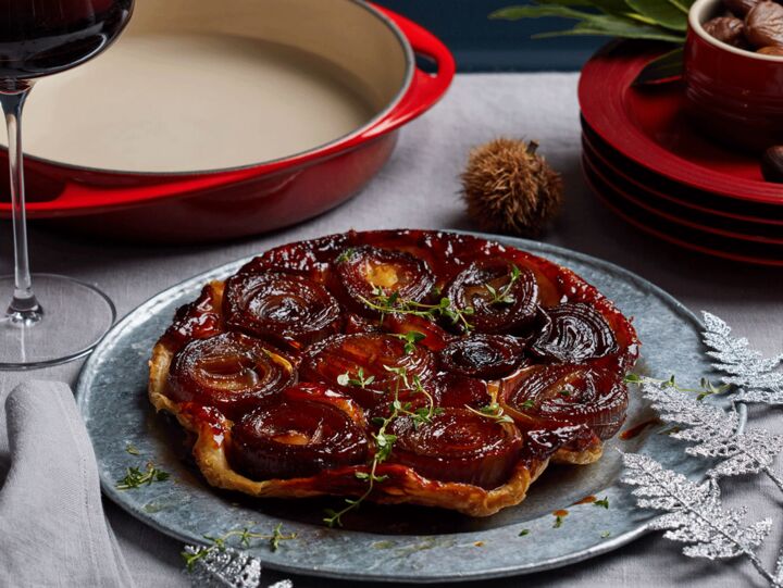 Tarte Tatin med karamelliserade lökar