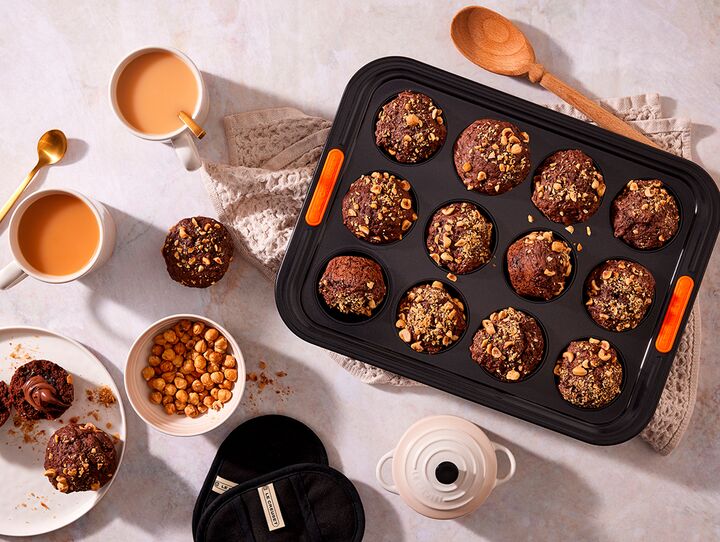 Muffins med hasselnötter och choklad